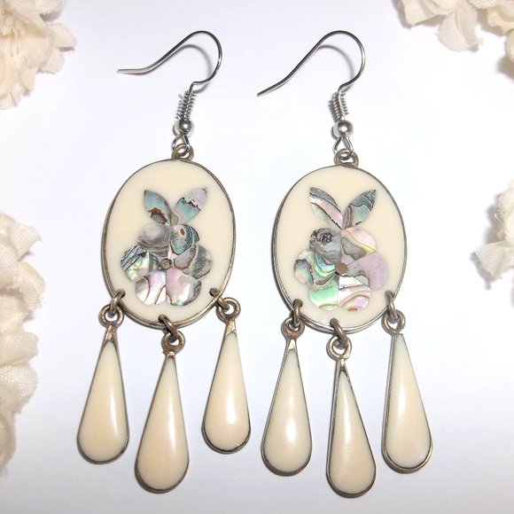 Vintage Jewelry Vintage Earrings Chandelier Cream Silver Abalone